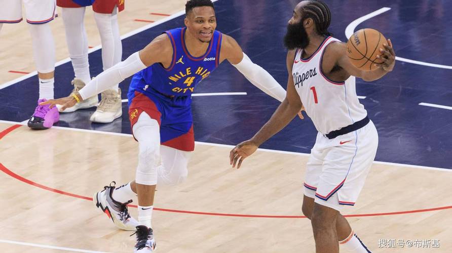 小托马斯：巅峰威少比库里欧文难防 那时的他强壮速度又快又能跳