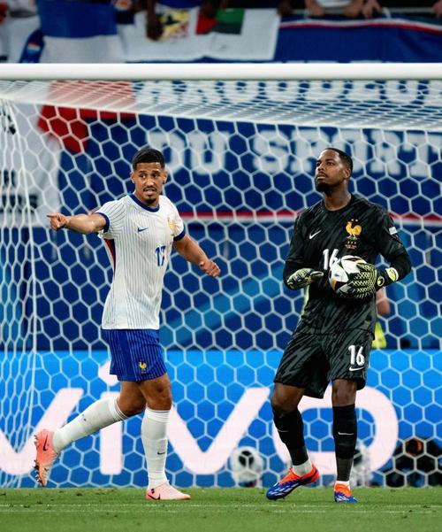 迈尼昂：米兰vs科莫是意甲联赛，我不理解为什么要在澳大利亚进行