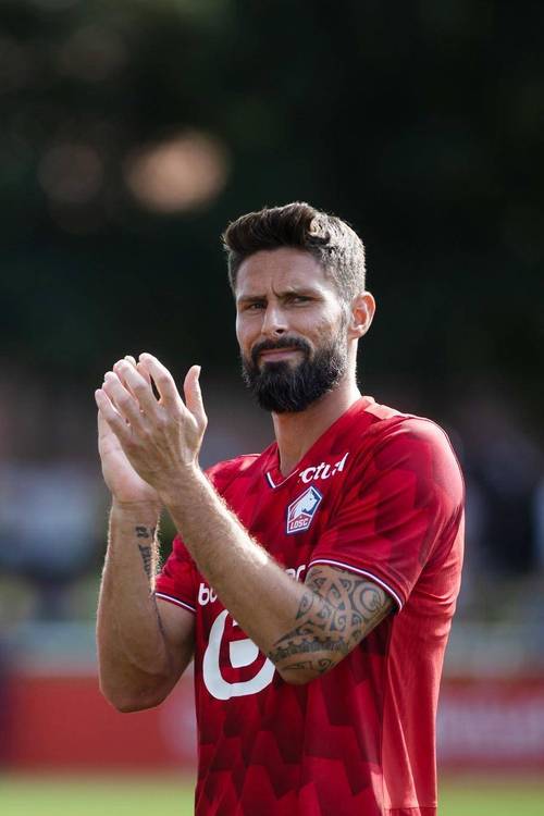 吉鲁：所有人都说我状态依然很好，我可能一年一签也可能随时退役