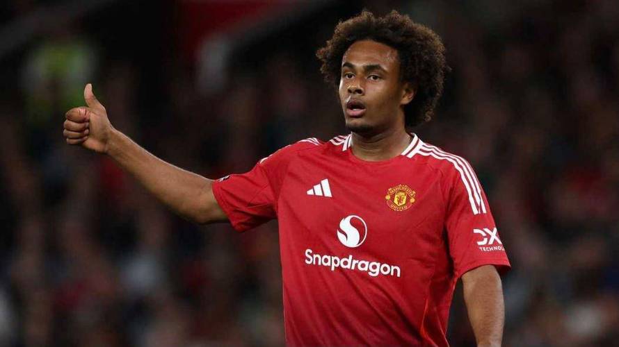 米体：齐尔克泽想冬窗离开曼联，罗马只愿租借而科莫有财力买下他