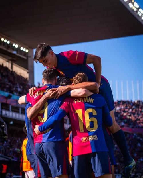 马卡报：巴萨与西班牙足协关系缓和，只差德拉富恩特与弗里克对话