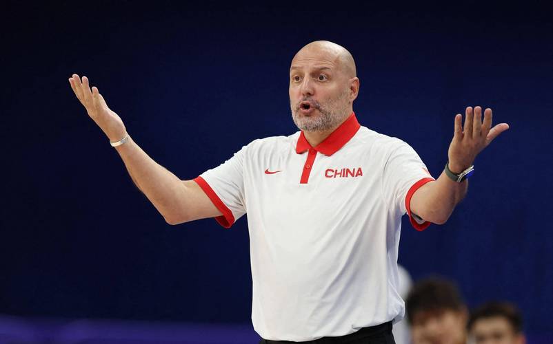 格兰特-希尔：我认识斯波近20年了 他是美国男篮主教练的最佳人选