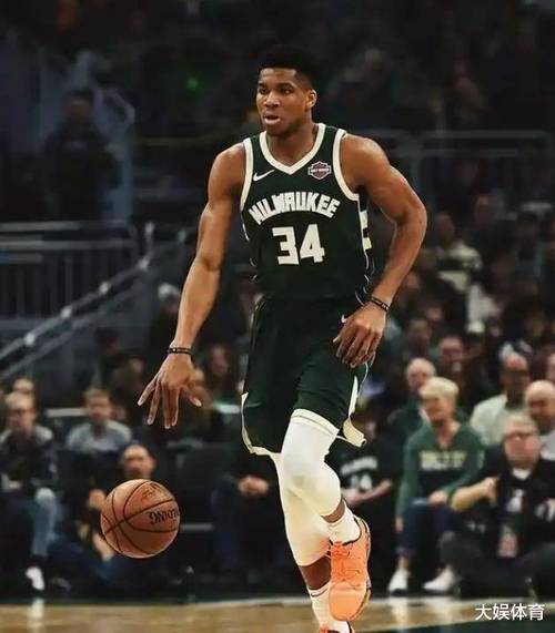 字母哥：上赛季常规赛我们被尼克斯横扫 作为球队领袖我不会忘记