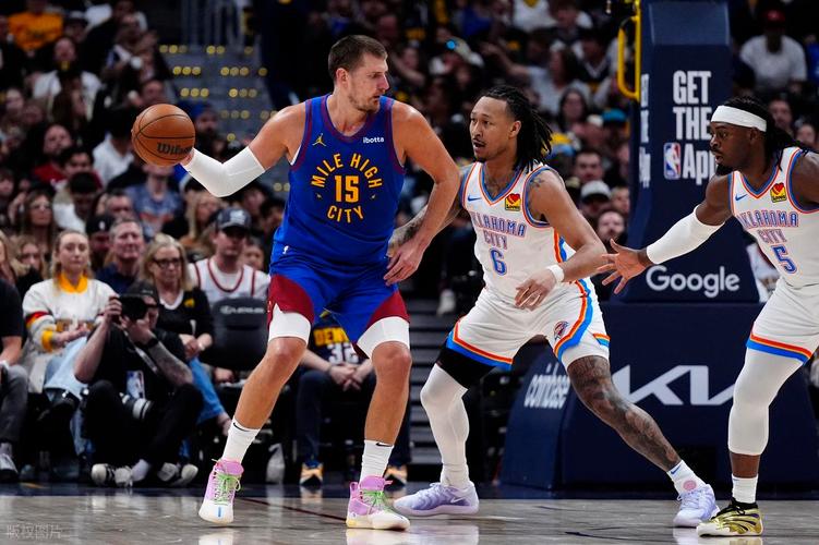 三节三双！解说：约基奇有了瓦兰这位靠谱的替补 可真是如鱼得水