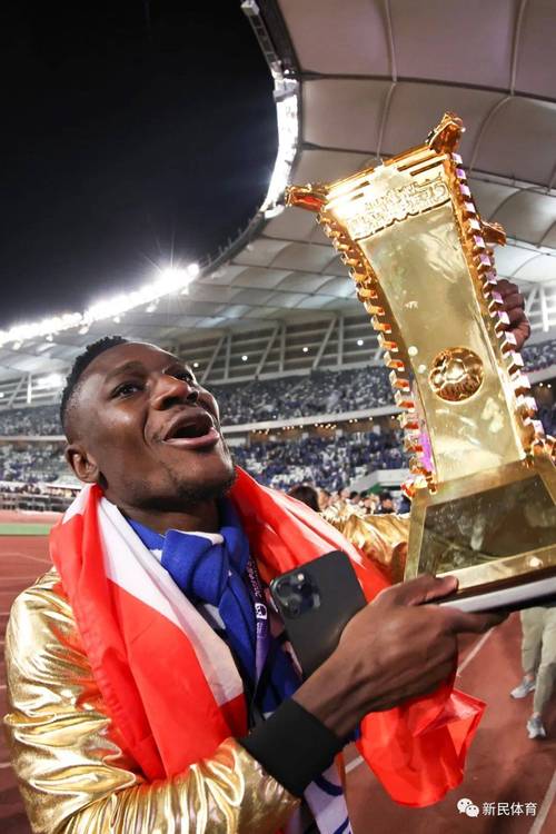 马克莱莱打造合作过的完美球员:亨利速度 菲戈右脚 里贝里技术