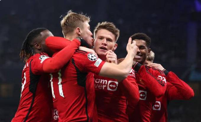 难兄难弟会师决赛，阿莫林伪9号战术PK澳波密防反击，谁能捧杯