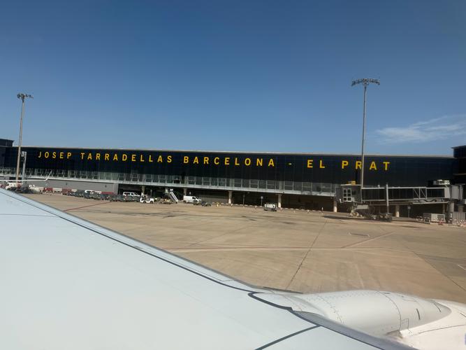 致敬进球功臣！爱尔兰都柏林机场将社媒账号改为帕洛特国际机场