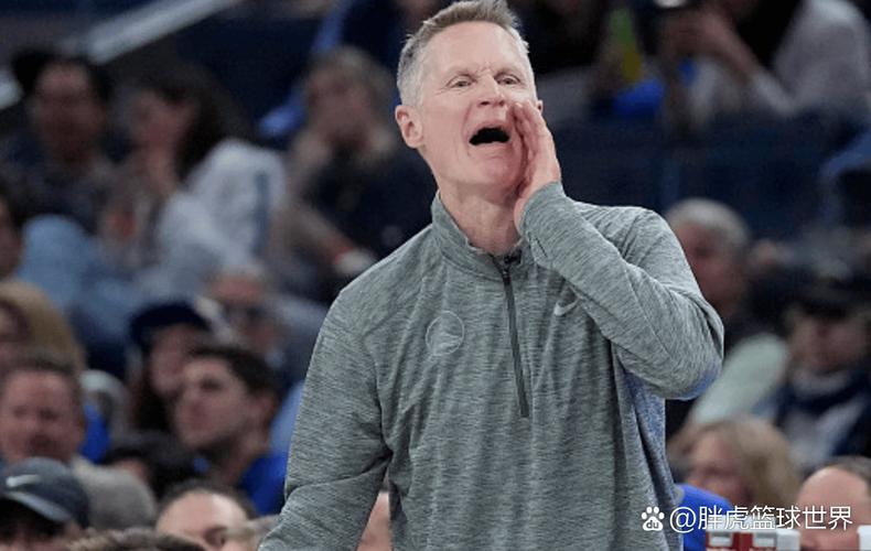 卡尔克布伦纳康诺顿伤退！主帅：这很不幸 但这是比赛的一部分