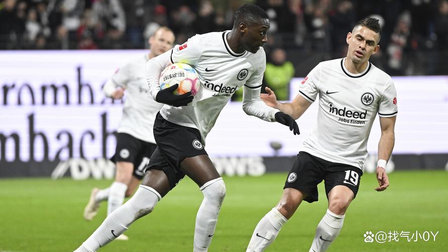 记者：法兰克福有意波鸿19岁中场伦茨，球员吸引多家德甲球队兴趣