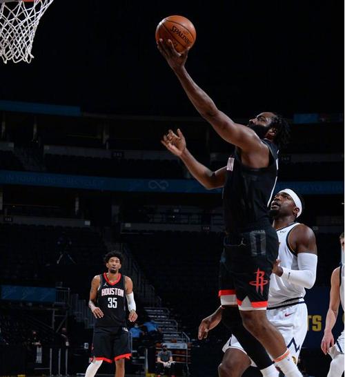 转瞬即逝！骑士次节轰出11-0攻击波直接反超比分！